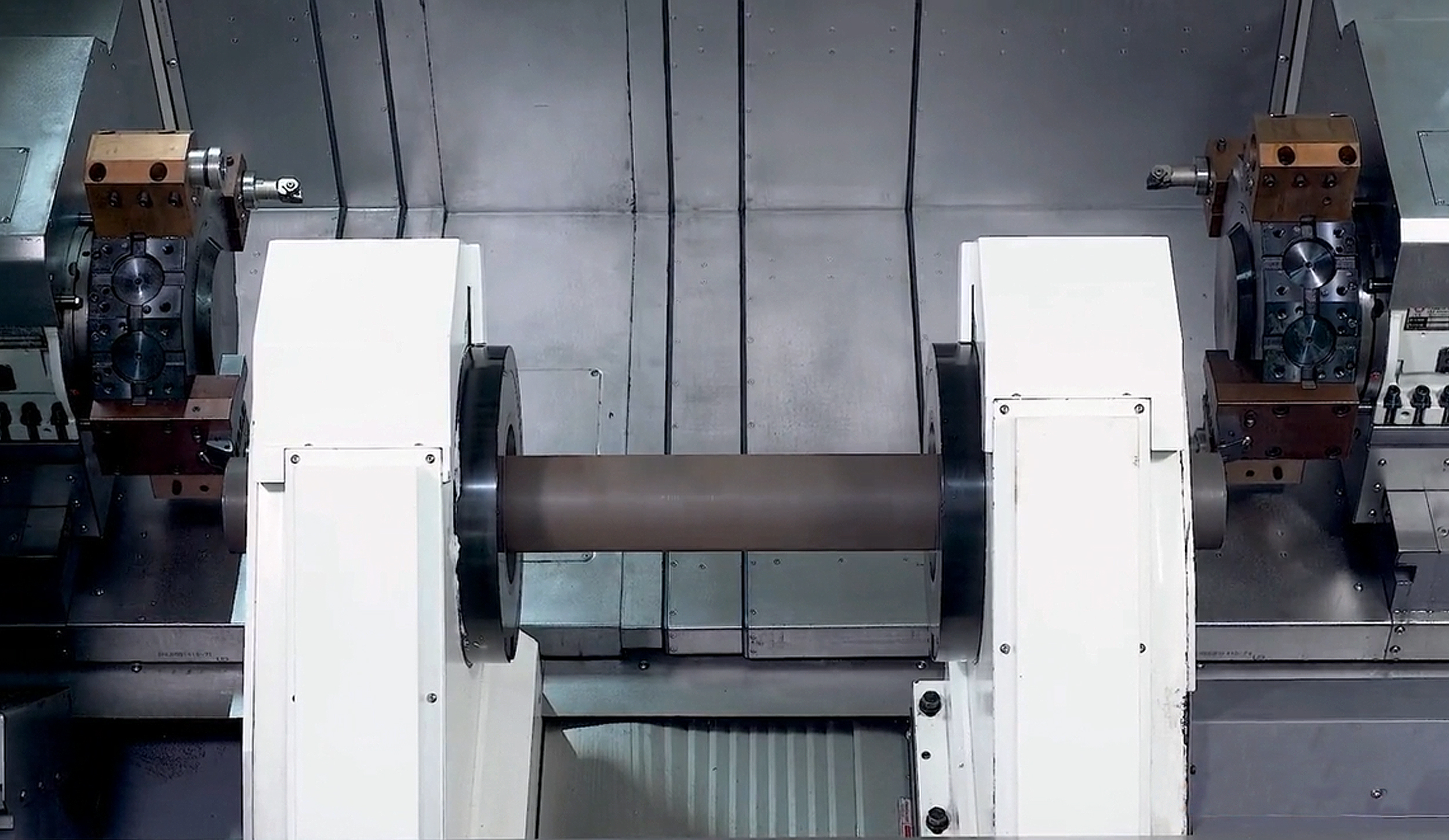 There are several ways to cut off in traditional processing processes